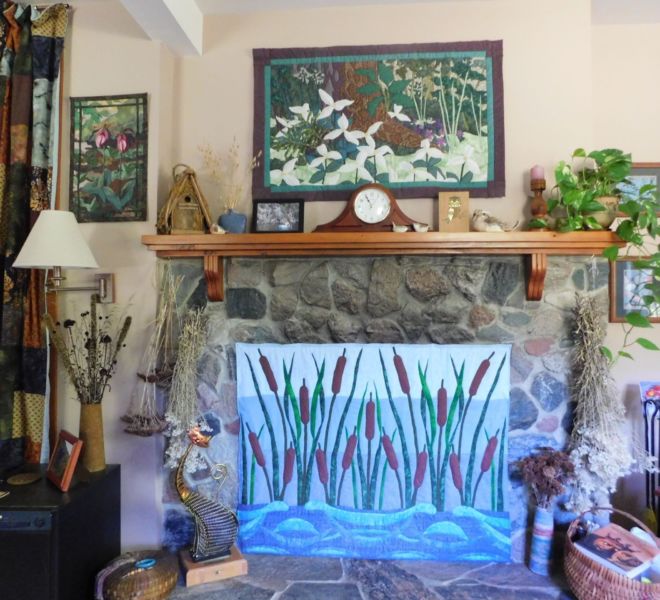 2017-cattails_fireplace_quilt_context_2